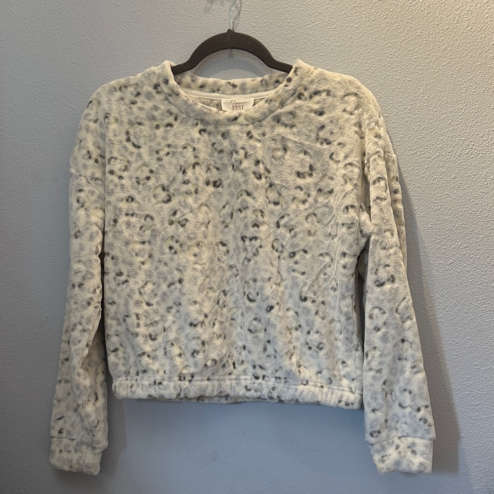 Hippie Rose Cream and Gray Leopard  Patterned Soft Sweater.